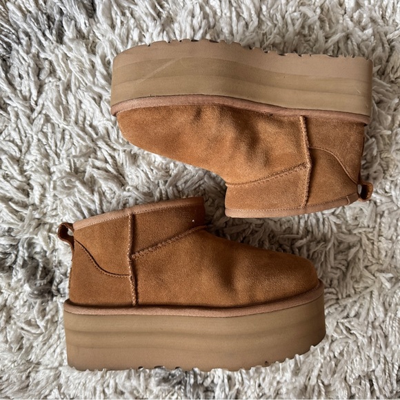 UGG Shoes - UGG Classic Ultra Mini Platform